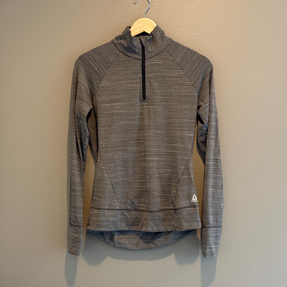 Reebok Long Sleeve Top